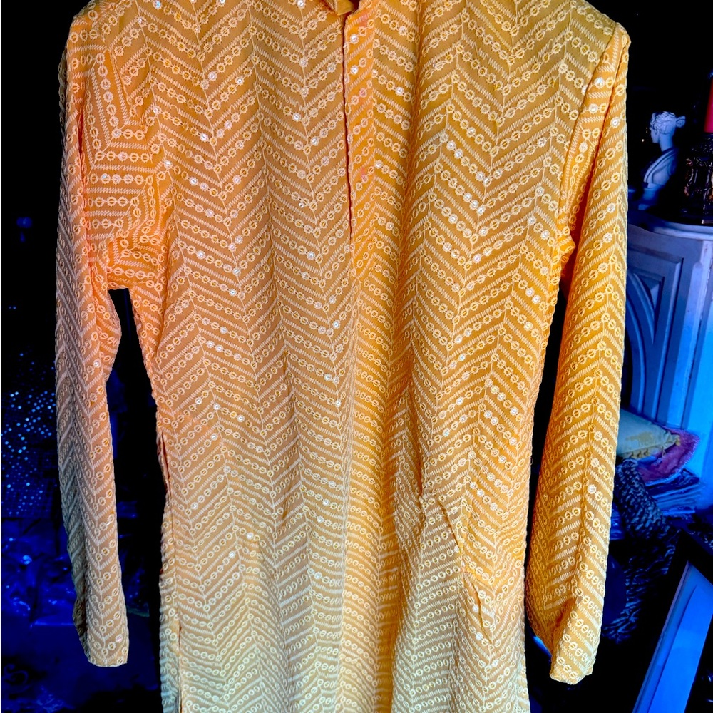Vibrant Yellow Embroidered Handmade Luxury Kurta - Size 42 - Picture 9 of 15